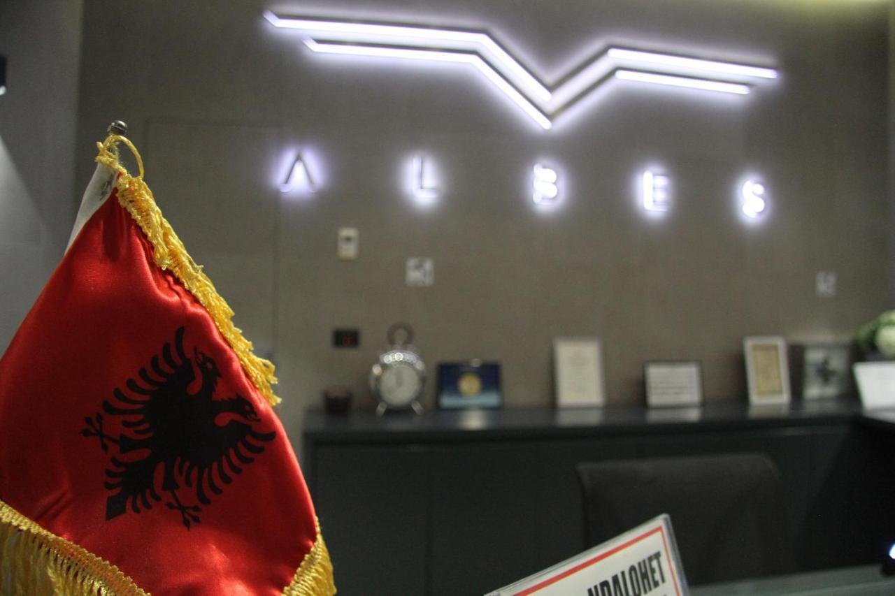 Albes Hotel Fier Kültér fotó