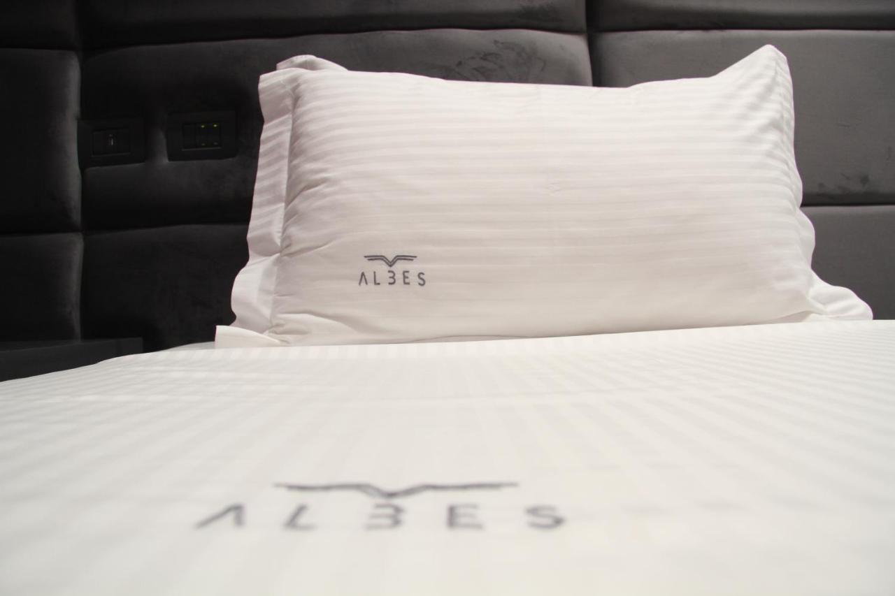 Albes Hotel Fier Kültér fotó
