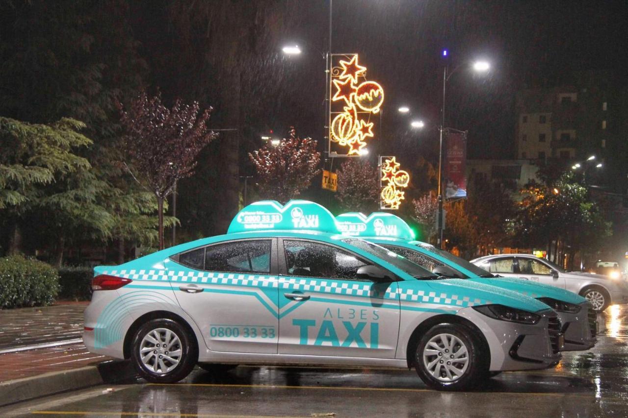 Albes Hotel Fier Kültér fotó